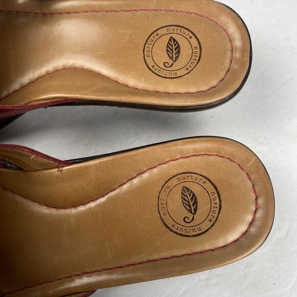 Nurture Women's size 9 M Red Leather Slip-On Sandals Open Toe low top. - Picture 15 of 15